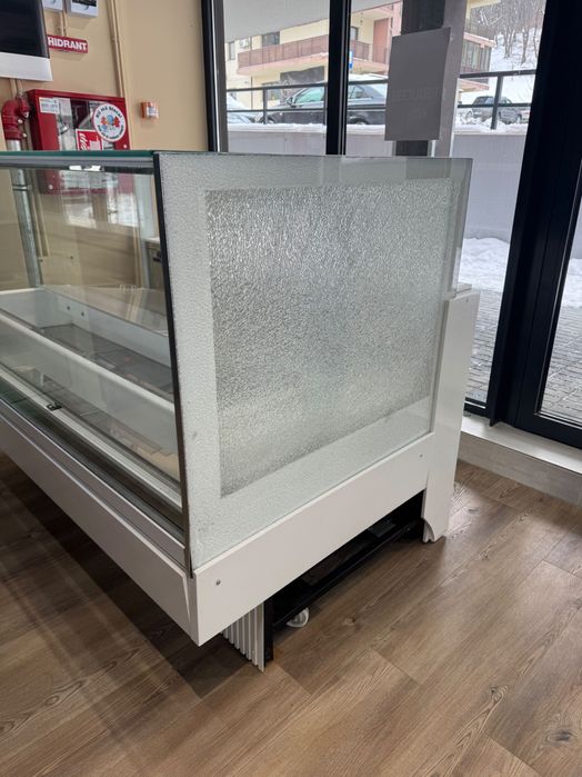 Vitrina înghetata 18 arome - Gelatec Quadro