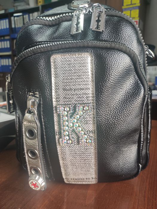 Разные сумки и рюкзаки