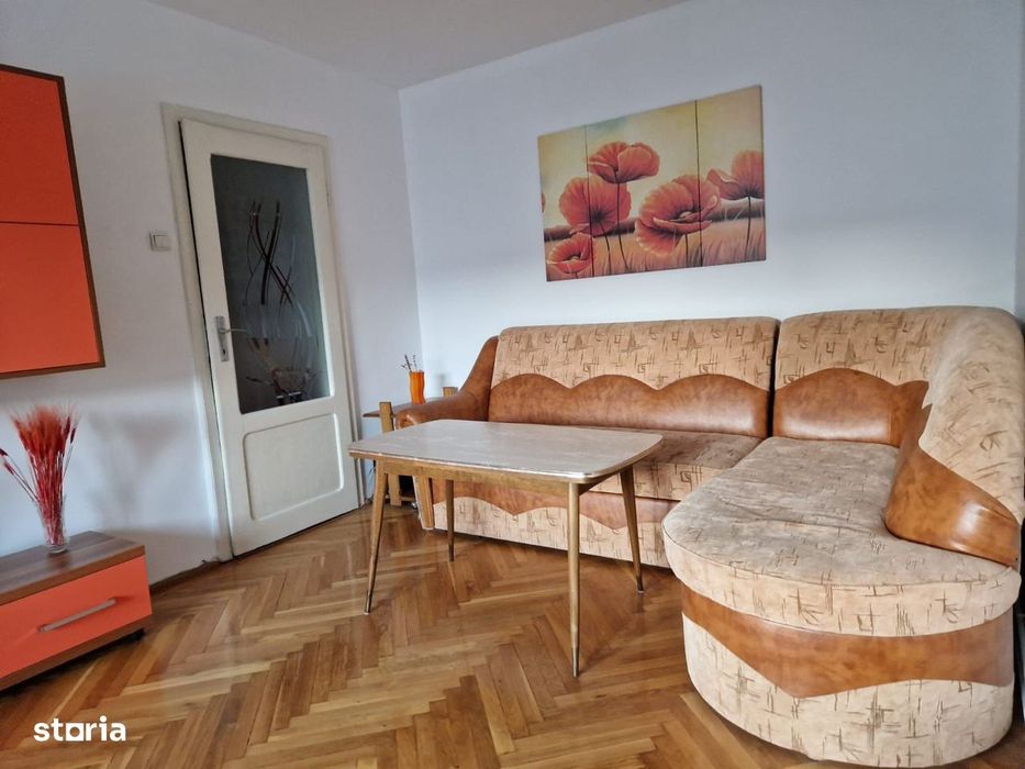 Apartament 3 camere , Astra