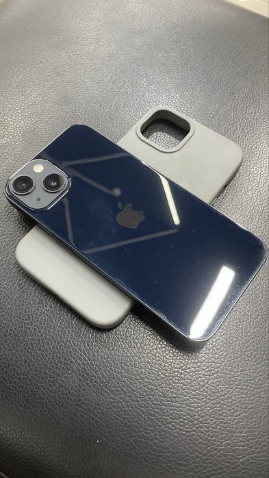Продается iPhone 13 midnight