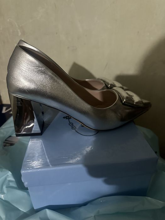 Туфли почти новые