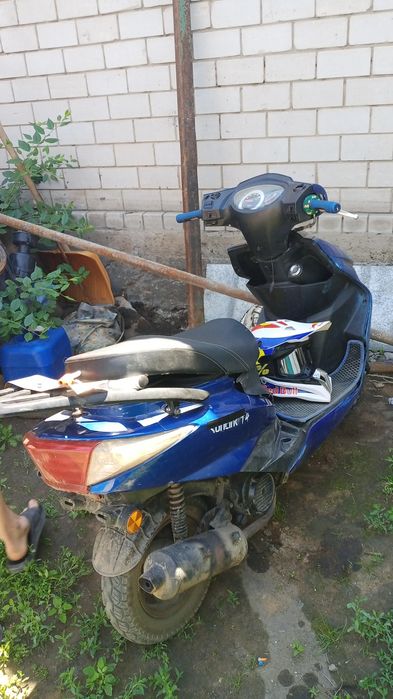 Продам скутер м8