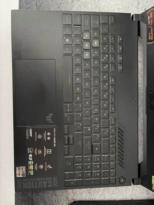 Laptop gaming ASUS TUF Gaming A15 – Ryzen 5 7535HS, RTX 4060 8 GB, 16 GB DDR5, 144 Hz