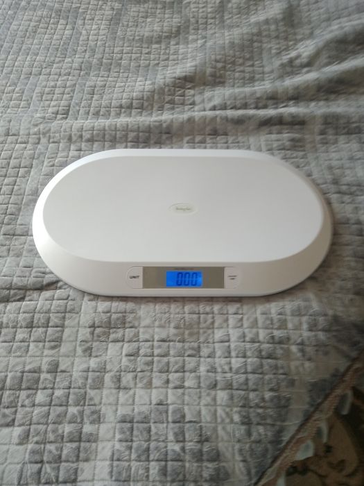 Продам Детски кравть и детские весы почти как новый  цена 50000