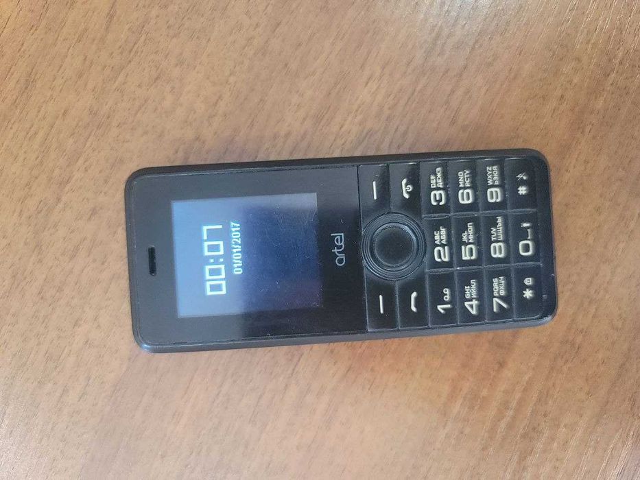 Artel F5 yangidek, yangi batareyka quyilgan