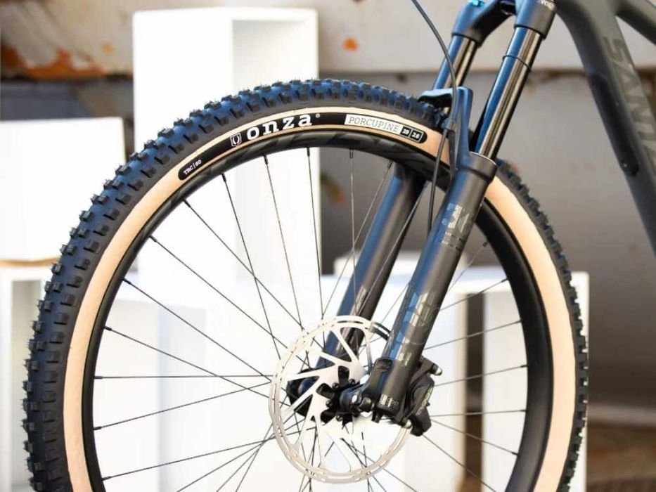 Външна гума Onza Porcupine 29x2.4 TRC Skinwall TR Black