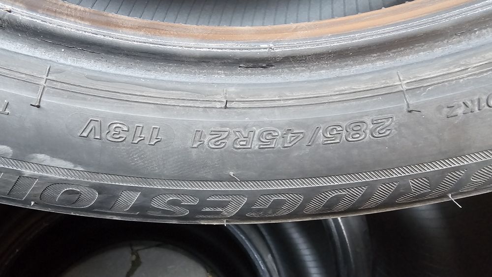Шины 285/45/R21 BRIDGESTONE BLIZZAK LM001, RFT  4 шт. Липучка