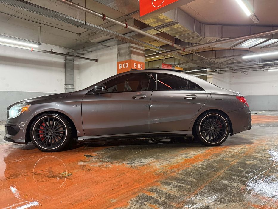 Mercedes-Benz CLA 45 AMG