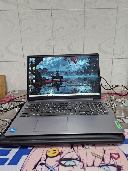 Ноутбук Lenovo IdeaPad 3/Corey i3-1215U/8GB/512GB