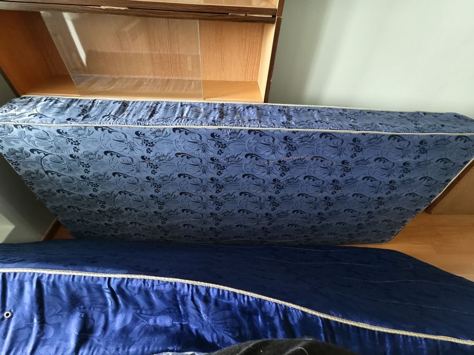Продам срочно матрас