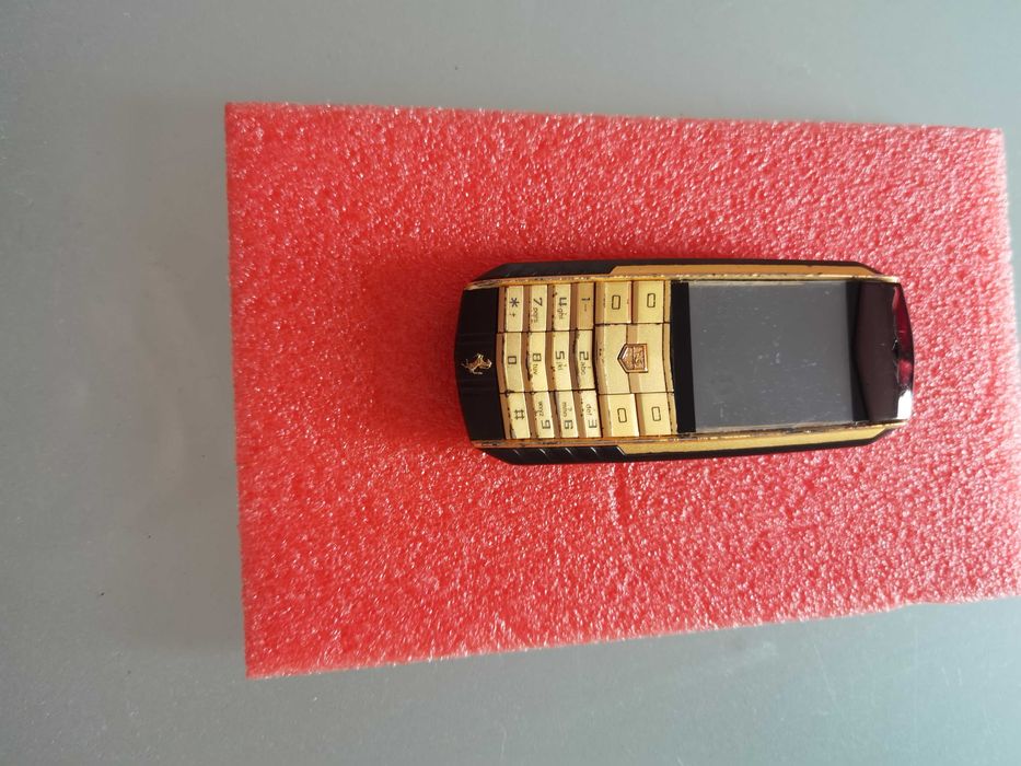 Продавам Телефони Верту