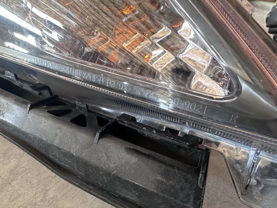 Фарове Хонда Джаз 2009-2012