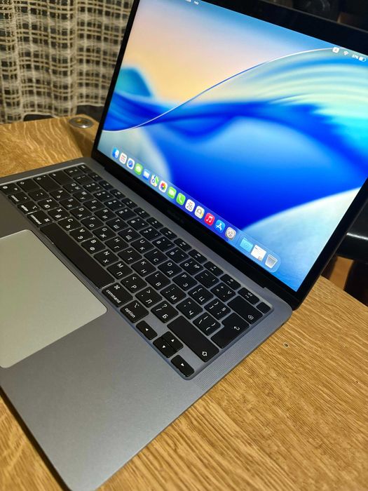 Apple MacBook Air 13" (M1, 2020) Space Grey