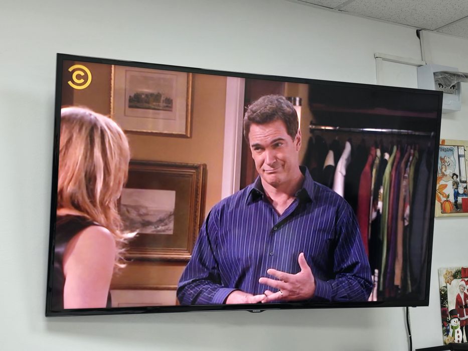 Televizor Samsung 58" UES8H5203AW 147 cm