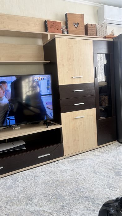 Продам вместительную стенку