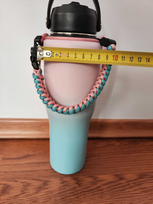 Нова термобутилка със сламка 0.900л.