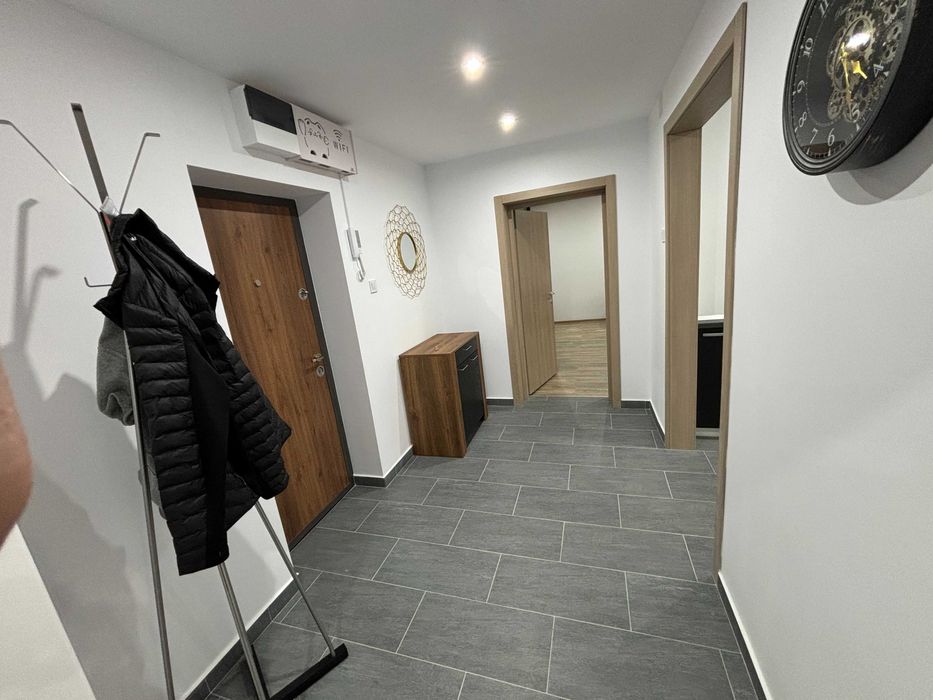 inchiriere apartament Calea Calarasilor-Restaurant la Mama