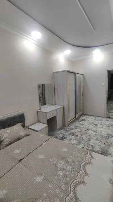 Аренда  здаётся метро чиланзар