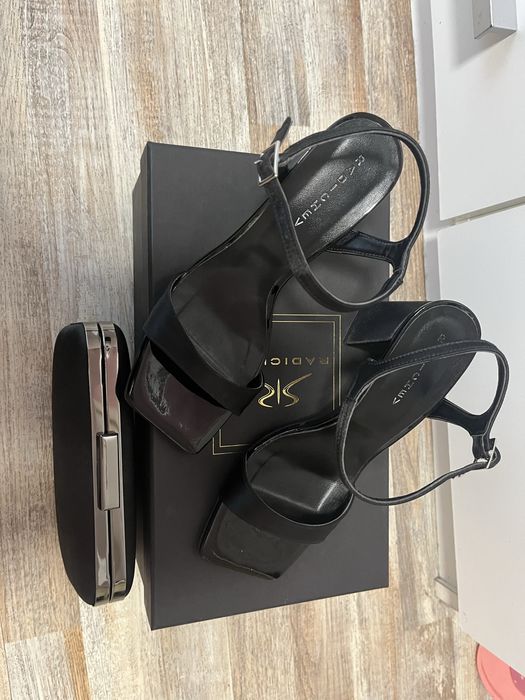 обувки 38 н и чанта клъч радичев