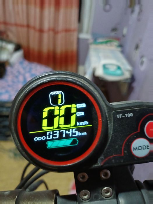 Продаётся электро самокат Kugo m4 pro