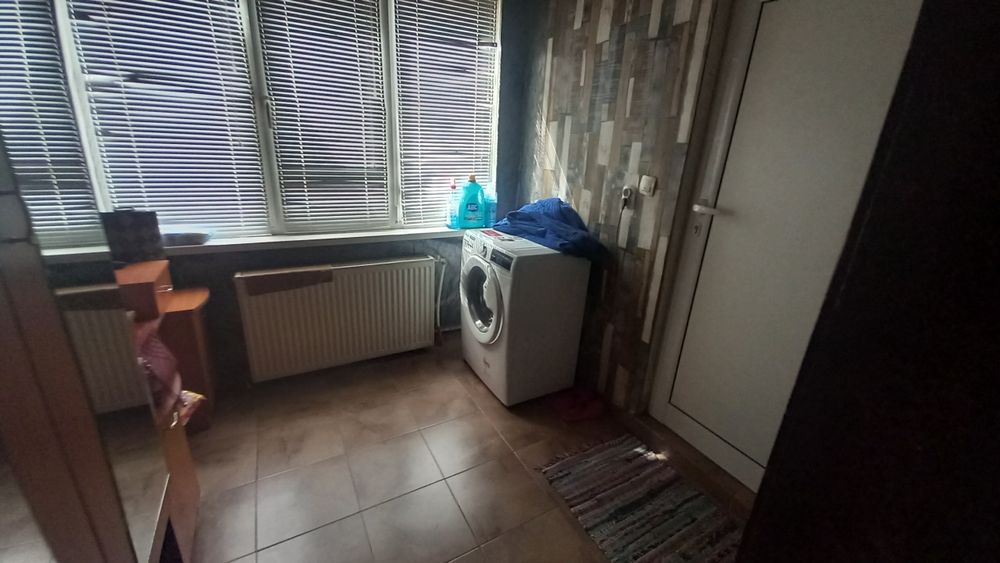 Къща с голям двор