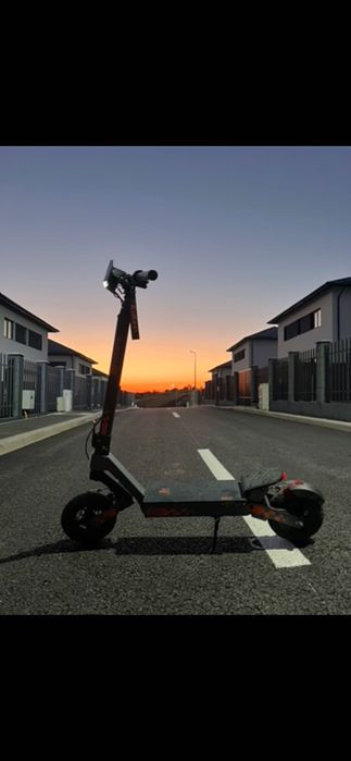 Trotinetă electrică Kukirin g2