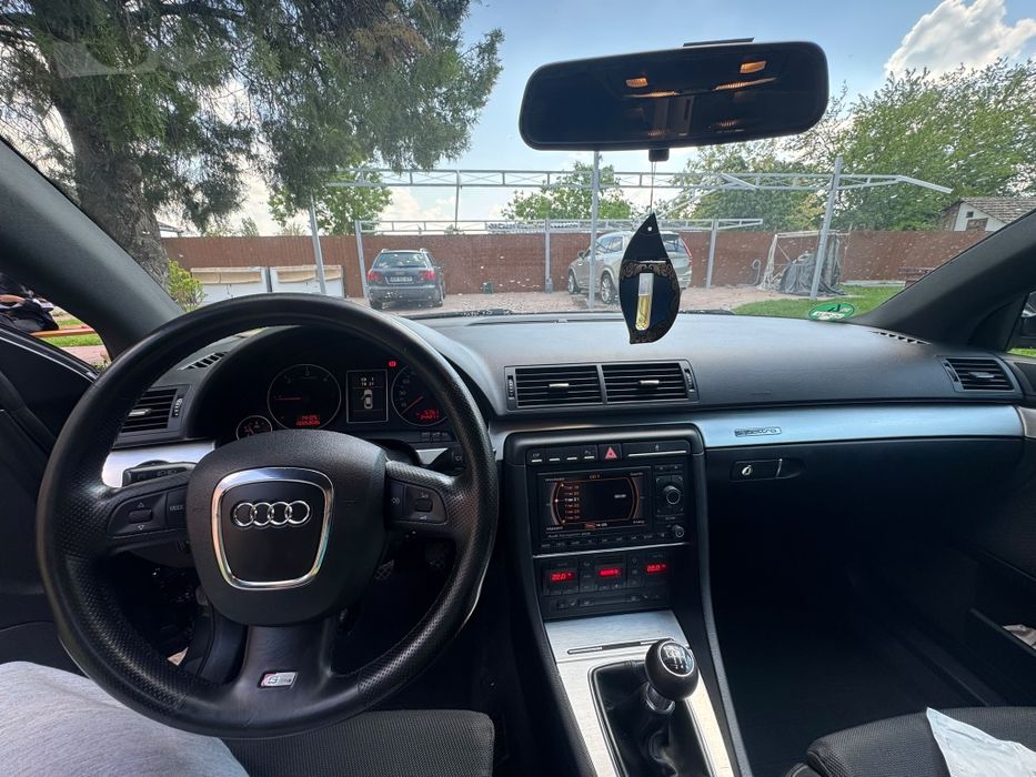 Audi A4 B7  quattro