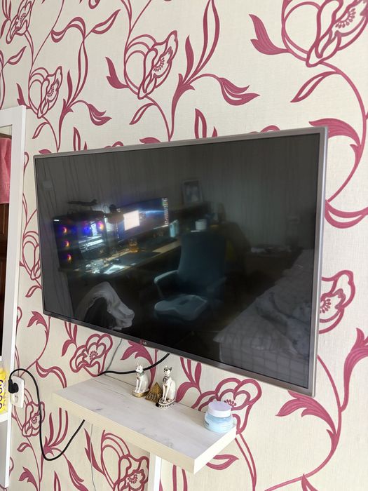 3D Смарт ТВ LG 42LB652V-ZA