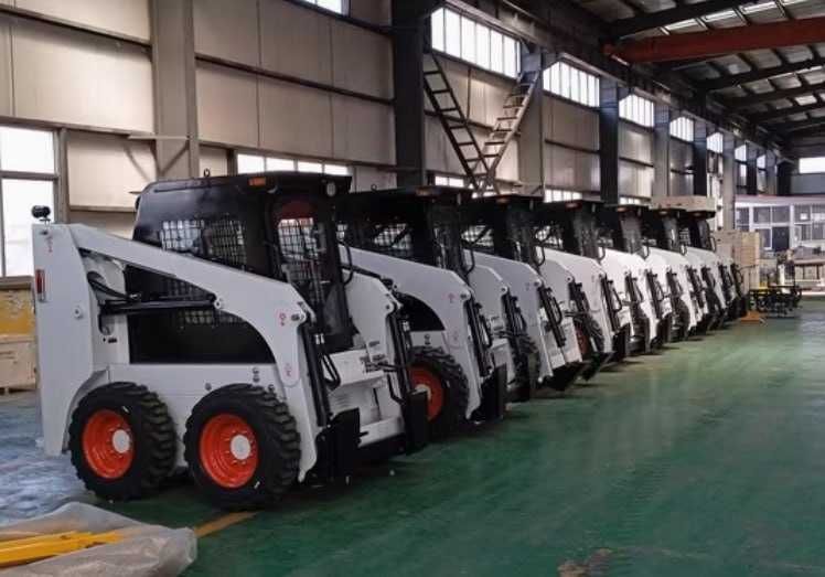 Фронтальный мини погрузчик Бобкат Bobcat