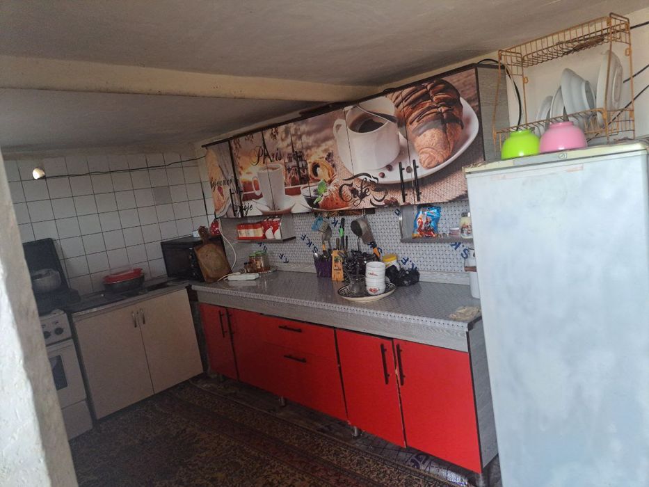 Uy sotiladi yshashga tayyor