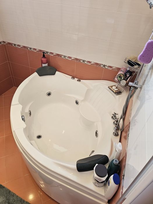 Джакузи за вътрешно ползване