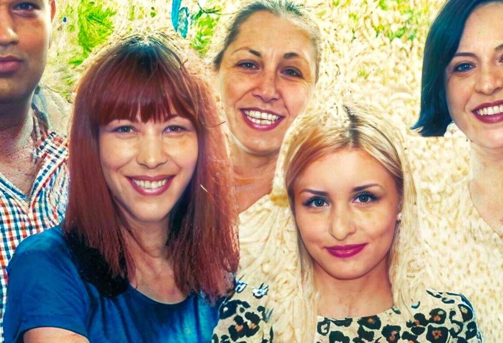 Editare restaurare recuperare retusare fotografii vechi rupte