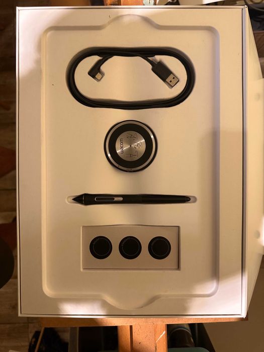 Tableta Wacom Intuos Pro M