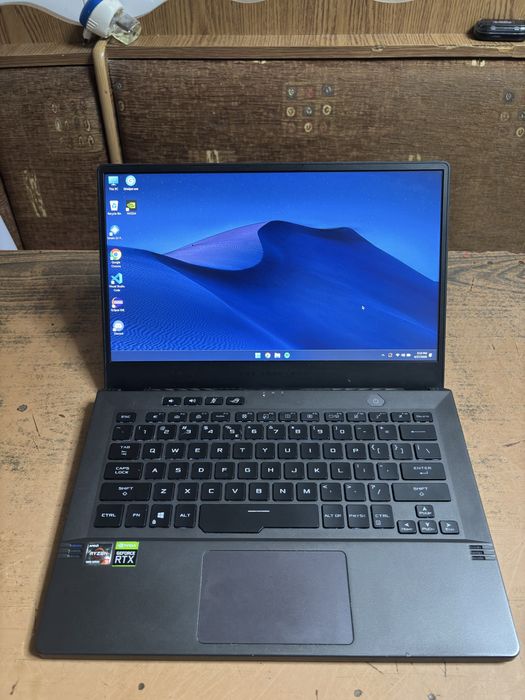 Laptop Asus ROG Zephirus G14