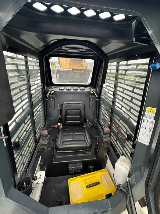 Мини-фронтальный погрузчик WECAN WT1200