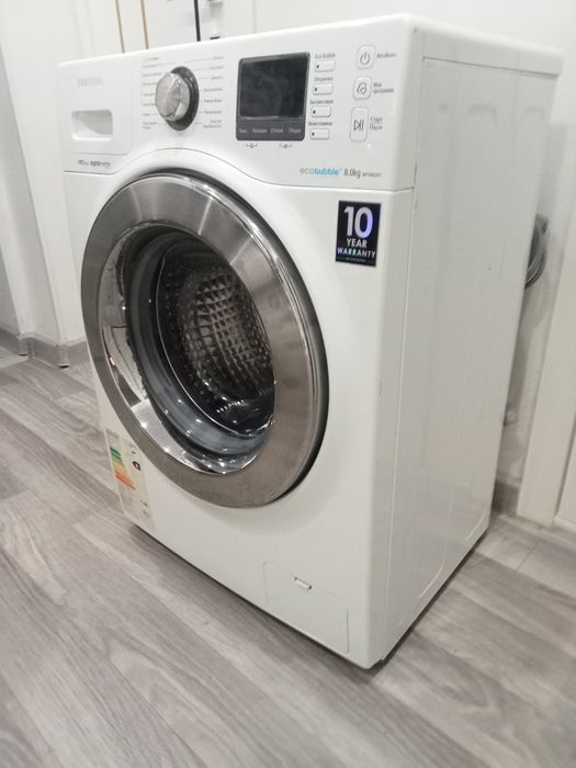 Продам стиралку 8кг