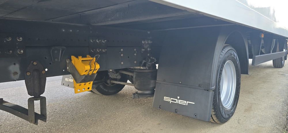 Iveco Daily  72-170 koffer și Lift an 2016 3.0HPi 170CP
