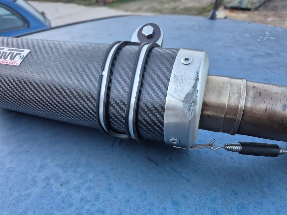 Yamaha Fazer FZ8 toba Mivv GP Carbon si suport bagaje