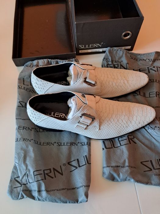 Продавам обувки мъжки