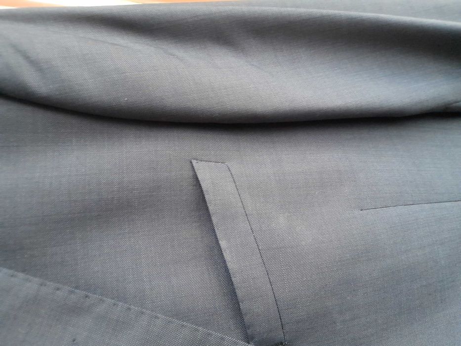 Официално мъжко сако