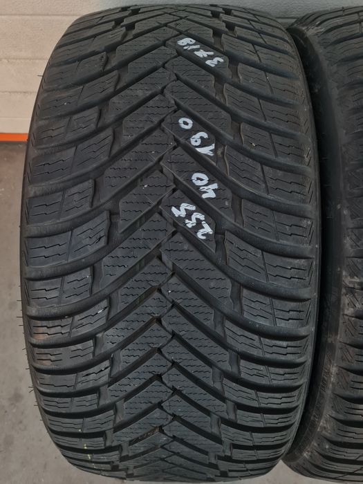 Всесезонни гуми 2 броя NOKIAN WeatherProof 255 40 R19 дот 3718