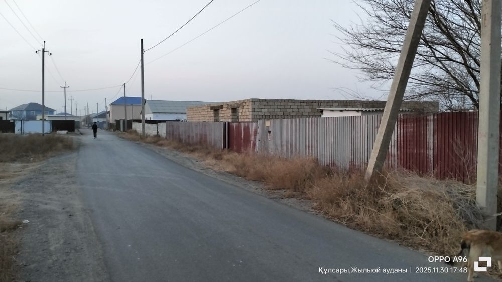 Мешіт ауылынан 2 Жер сатылады стройкасымен