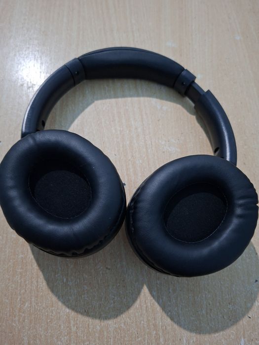 JBL tune 900 bt naushnik