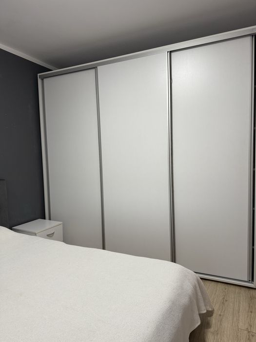 Proprietar apartament 2 camere Focșani-central