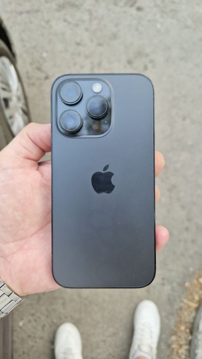 Продам IPhone 14 pro