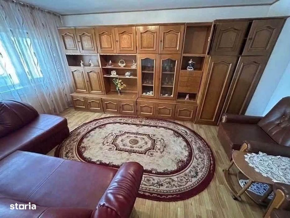 De vanzare apartament cu 2 camere, 3 balcoane,mobilat si utilat 54000e