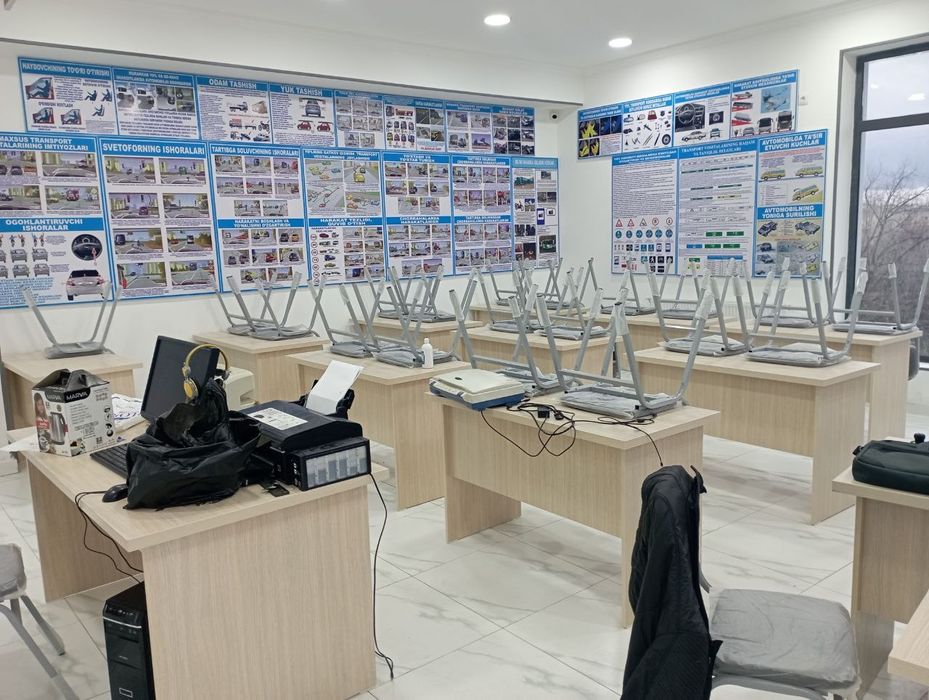 Стол ва стуллар. Синф хона учун. Ишлатилмаган