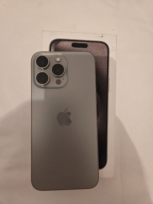 15 про мах 512 гб.