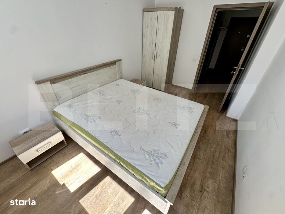 Apartament 3 camere, 70 mp total, acces pietonal Vivo