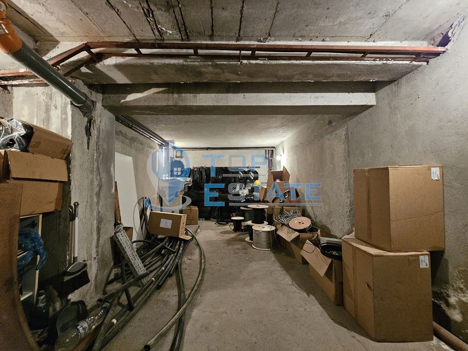 Продава се Тристаен апартамент в Велико Търново, Център - 105 кв.м за 1715 €/кв.м - Снимка #9